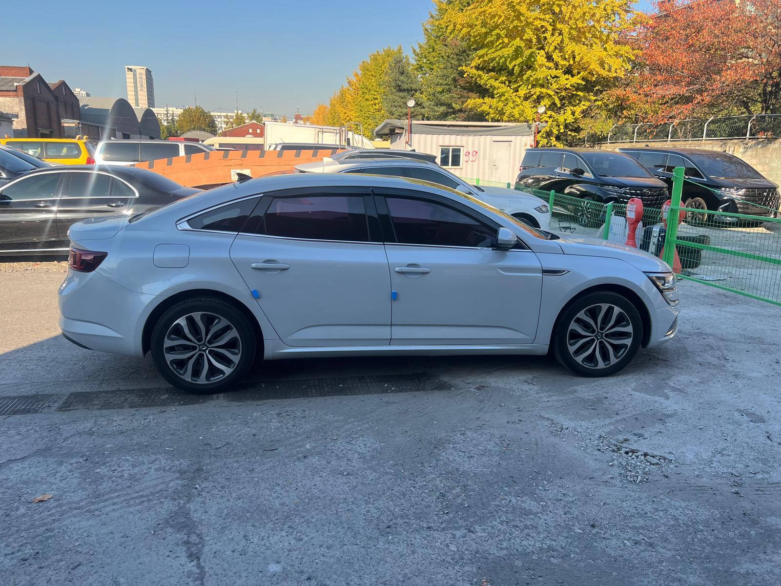 Renault SM6 2018 4